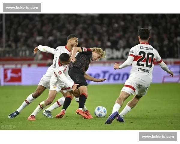 斯图加特官宣签下巴萨 18 岁中场新星达尔维奇 四年长约开启德甲新征程 斯图加特官宣签下巴萨 18 岁中场新星达尔维奇 四年长约开启德甲新征程